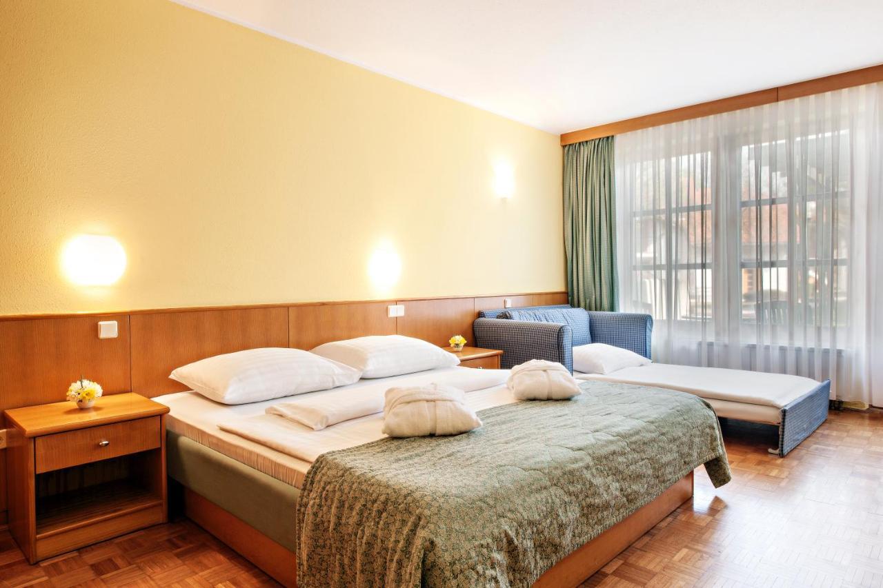 Terme Banovci - Hotelsko Naselje Zeleni Gaj Екстериор снимка