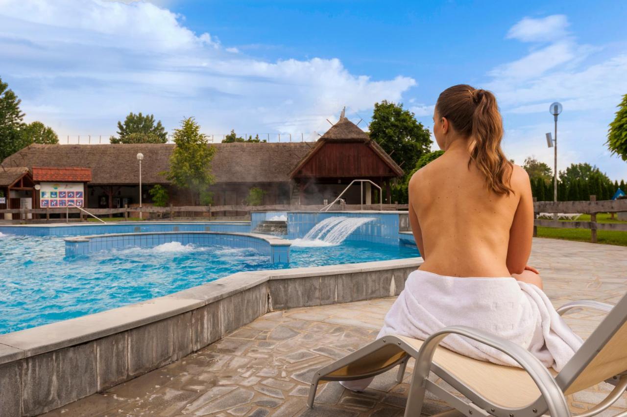 Terme Banovci - Hotelsko Naselje Zeleni Gaj Екстериор снимка